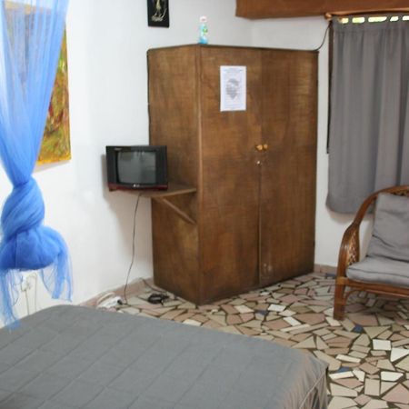 Hotel Napoleon Lagune Lomé Szoba fotó