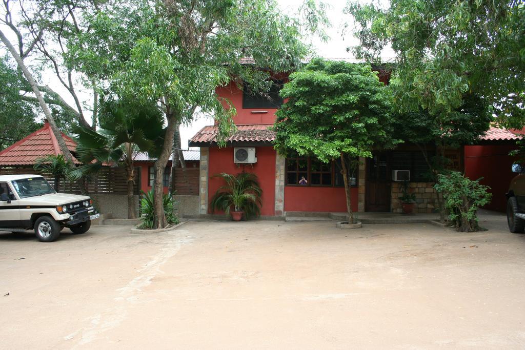 Hotel Napoleon Lagune Lomé Kültér fotó