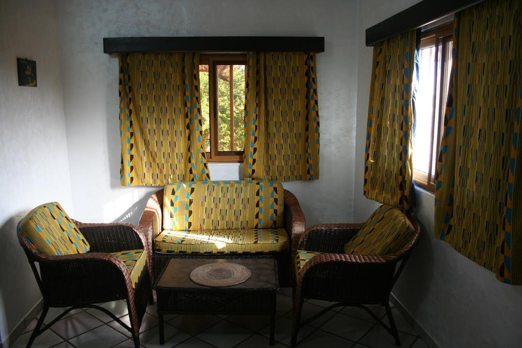 Hotel Napoleon Lagune Lomé Kültér fotó