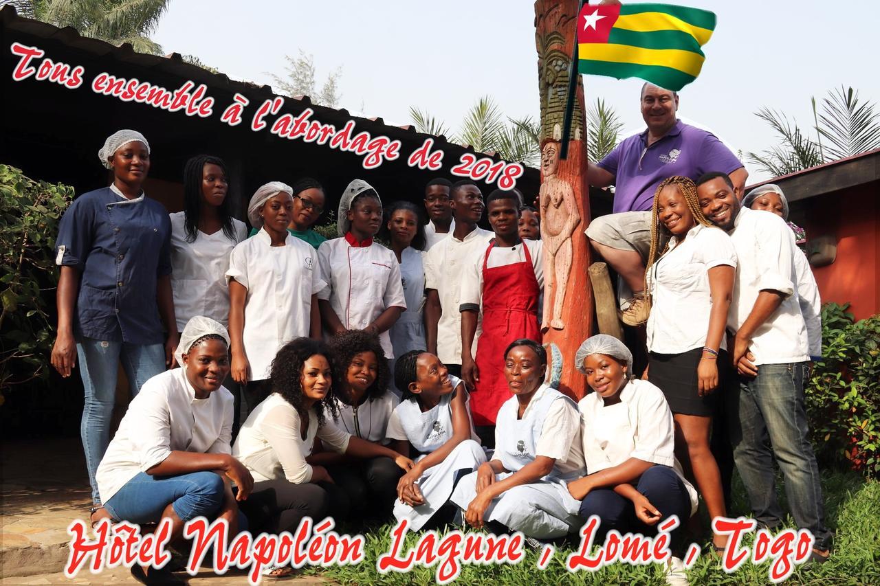 Hotel Napoleon Lagune Lomé Kültér fotó